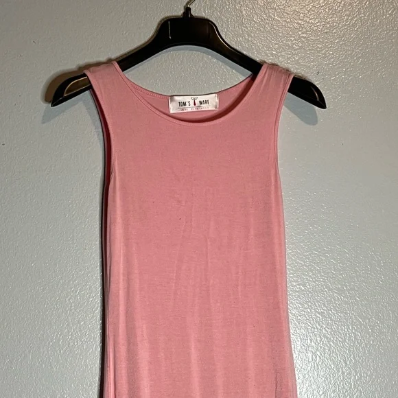 Casual Pink Midi Dress - Slim Fit - Picture 5 of 5